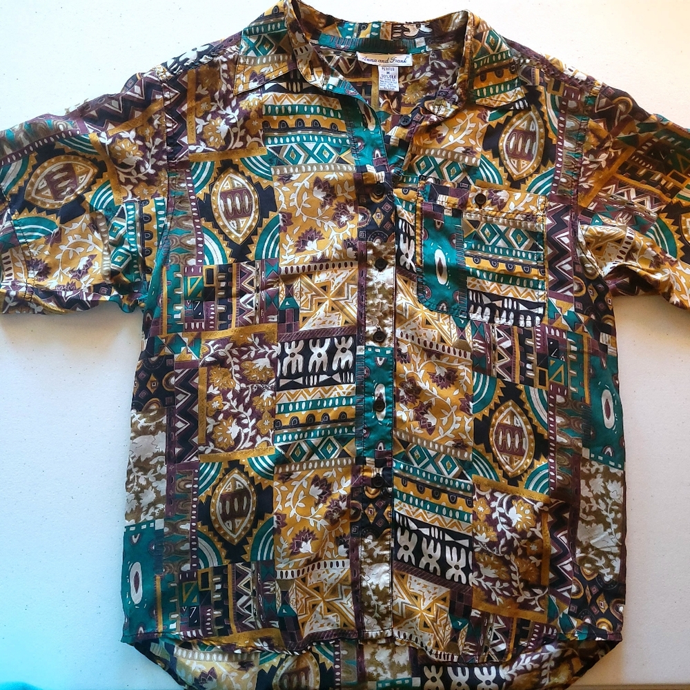 VINTAGE 100% Silk 80s Button Down